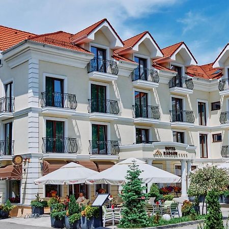 Radsor Hotel Rîşnov Extérieur photo